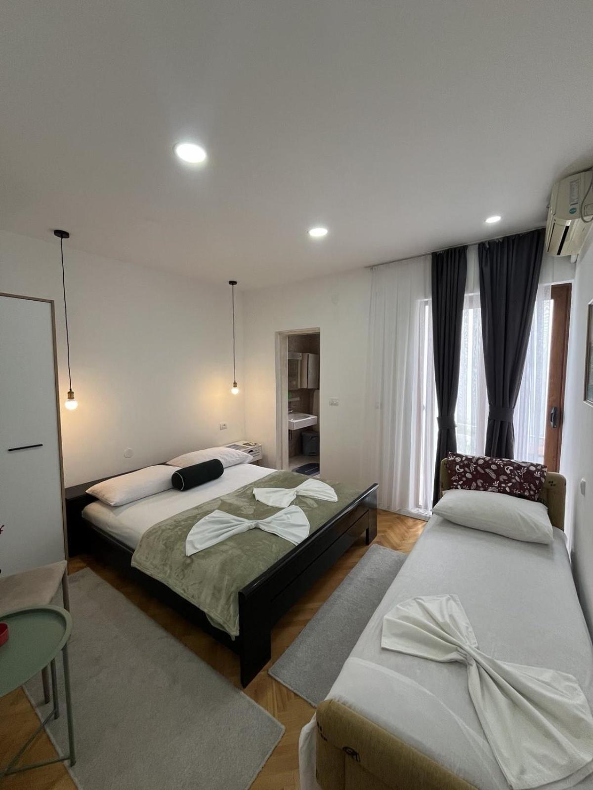 Studio Rooms Moncherie Ulcinj Eksteriør billede